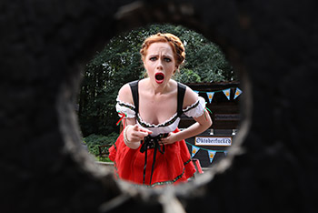 Brazzers Exxtra / Brazzers - Ella Hughes, Danny D Oktoberfucked / 24.9.2018