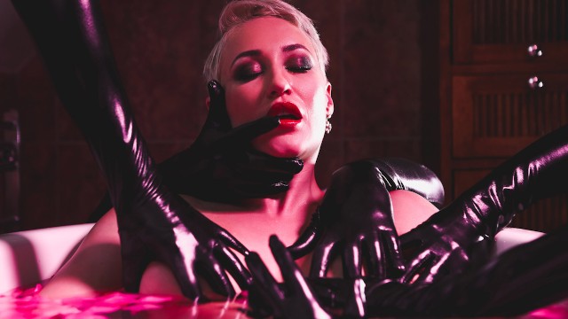 Flixxx / Digitalplayground - Ryan Keely, Bonnie Rotten Save Our Souls Scene 2 / 31.10.2018