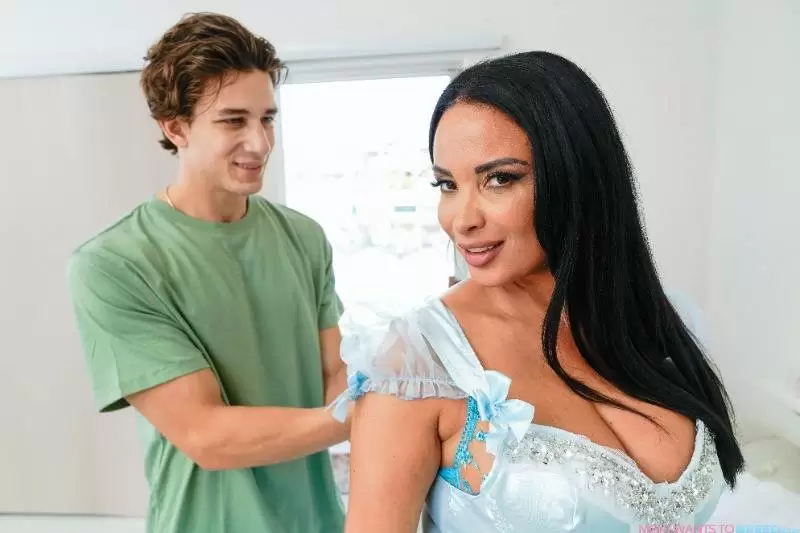 New  Anissa Kate Stepmoms Tricks Are Treats (09-10-2025) Hardcore  Milf  Bigtits  Roleplay  Family  Creampie  Stepmom  ILUVY  lulustream.com  savefiles.com