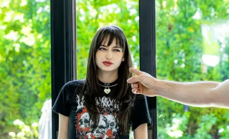 New  Lana Smalls Teaching My Goth Stepdaughter That Daddy Is All She Needs. (17-09-2025) Hardcore  Roleplay  Family  Pov  ILUVY  lulustream.com  bigwarp.io