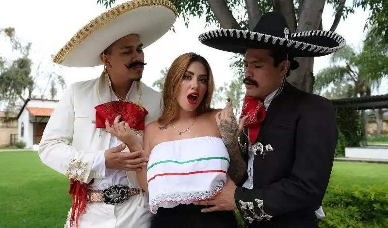 New  SexMex Sara Blonde The Return of Charro Vergara 1 (08-09-2025) Hardcore  Bigtits  Threesome  Latina  ILUVY  lulustream.com  bigwarp.io