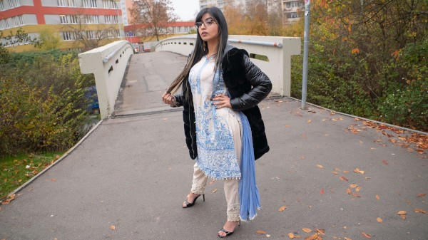 Public Agent / Fakehub - Aaliyah Yasin, Denis Marti The Present in the Pocket / 11.12.2024